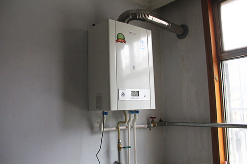 探究博世壁挂炉E2故障代码的根本原因及快速排除方法